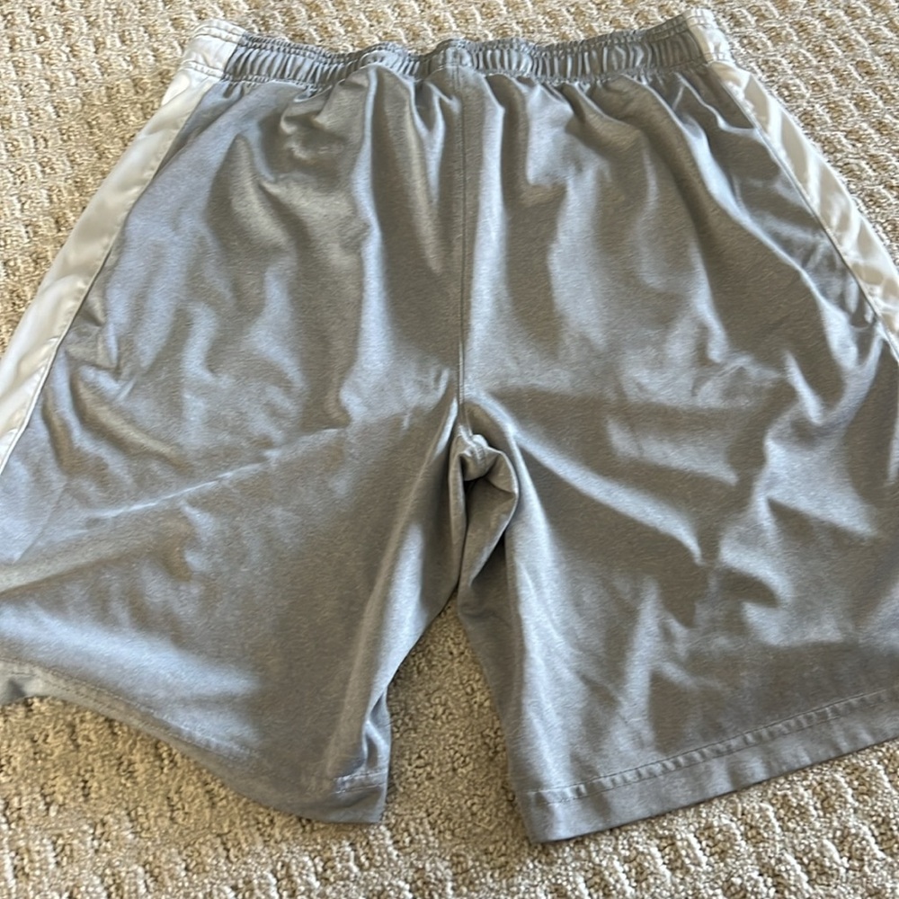 Reebok men’s shorts - Picture 4 of 4